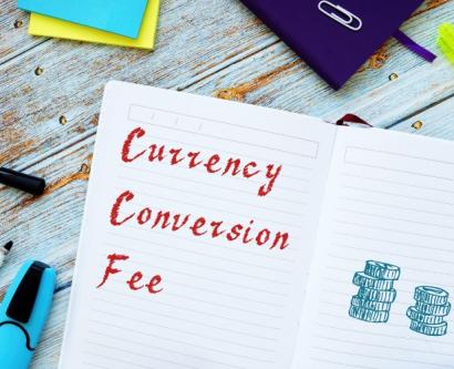 What are the Typical Fees Associated with Money Exchange in Toronto?