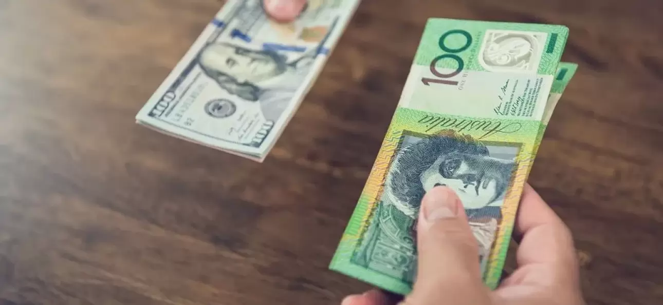 Why a Comparison Tool is Your Best Friend in Currency Exchange